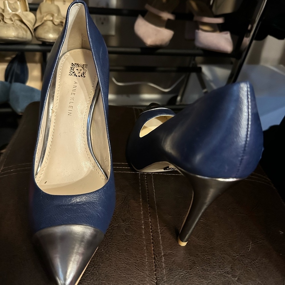 Anne Klein - Picture 7 of 10